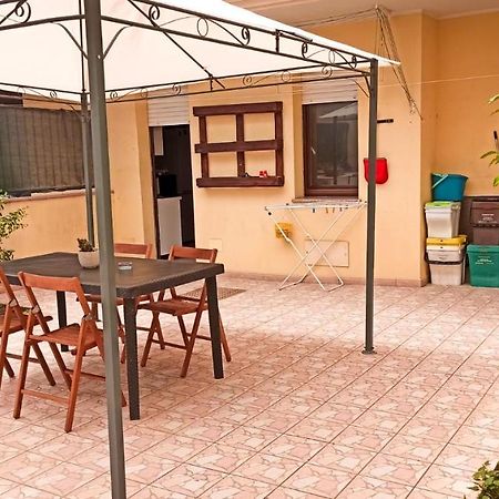 Domumontegrappa - Appartamento Indipendente Con Giardino - Sestu Eksteriør bilde