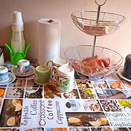 Domumontegrappa - Appartamento Indipendente Con Giardino - Sestu Eksteriør bilde