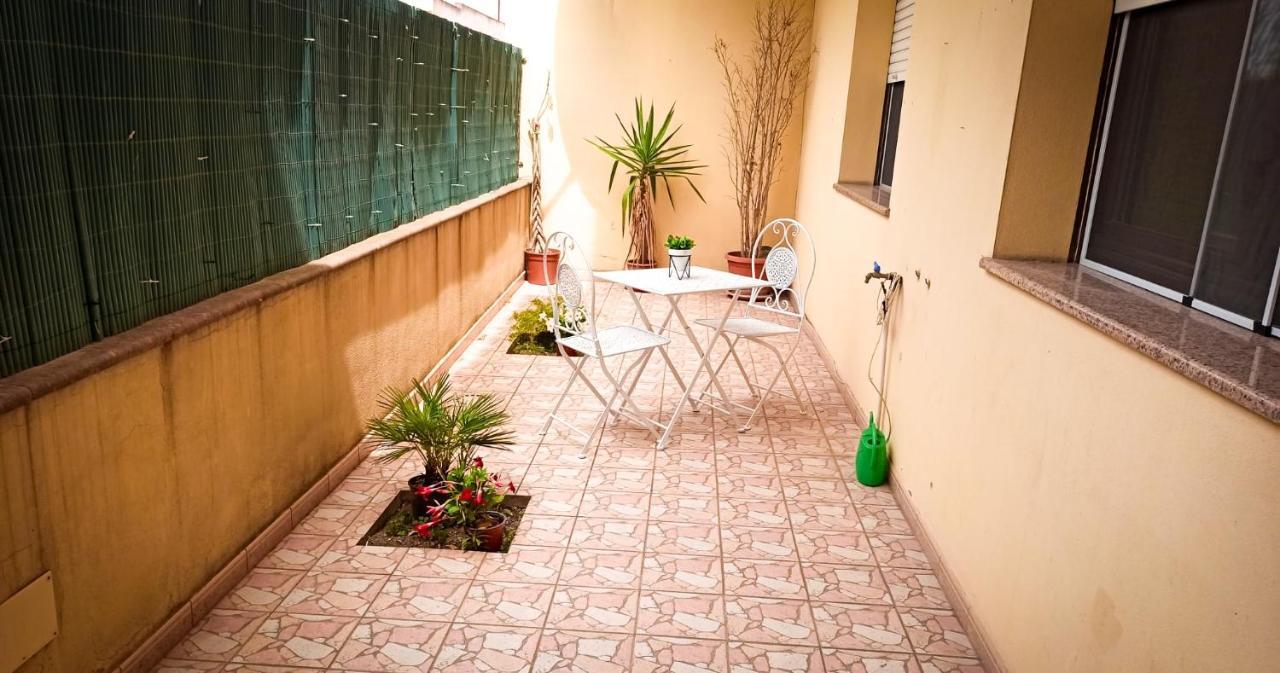 Domumontegrappa - Appartamento Indipendente Con Giardino - Sestu Eksteriør bilde